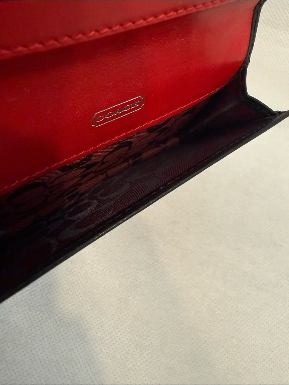 Coach Vintage Black and Red Leather Wallet